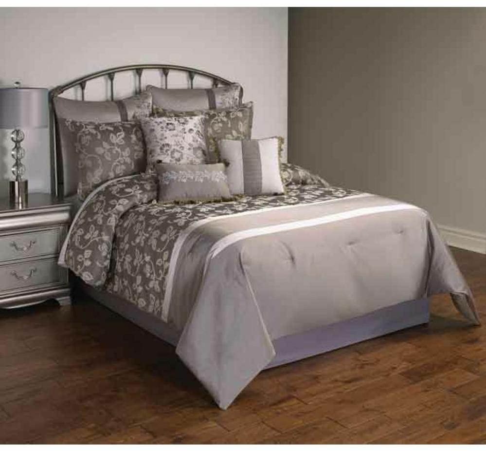 Augustus 9 Piece Queen Linen Set Bedding Accessories